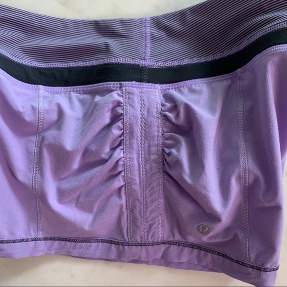 Lululemon shorts pale purple - Picture 4 of 4